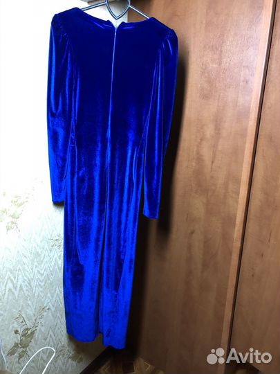 Вечернее платье