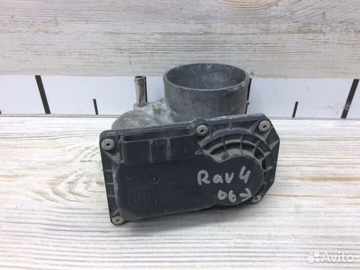 Заслонка дроссельная электрическая Toyota Rav4