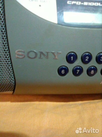 Продам бумбокс sony