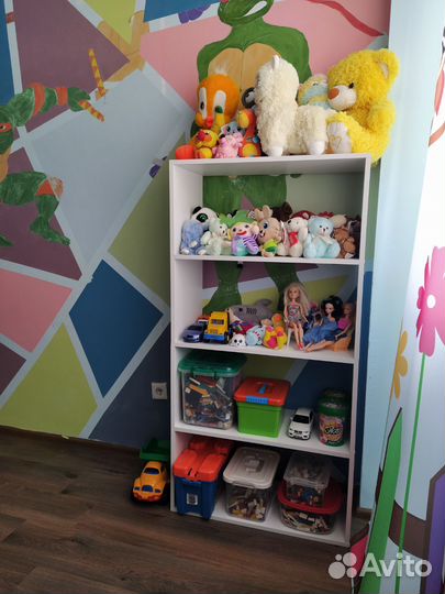 Няня воспитатель