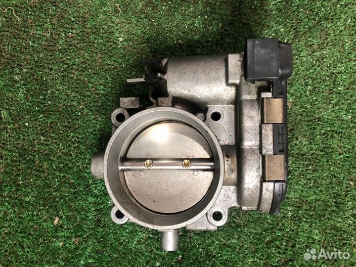 Дроссельная заслонка Mercedes-Benz C-Class W203 2004 A1121410125 W203 112.912 ку