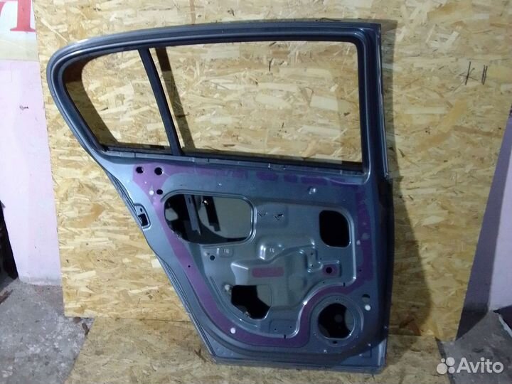 Дверь задний левый opel Astra h хечбек