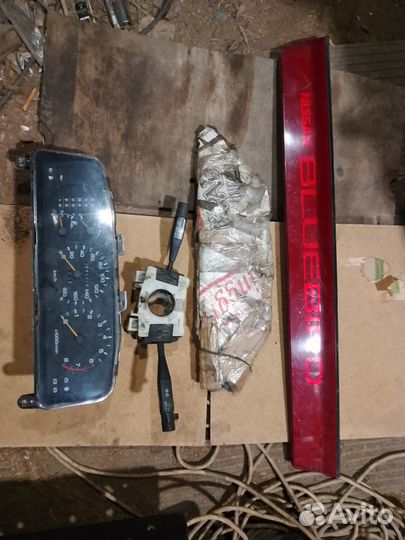 Ретро Ниссан Блюберд