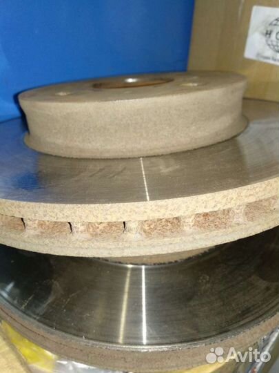 Диски тормозные перед toyota corolla AE10# / AE114