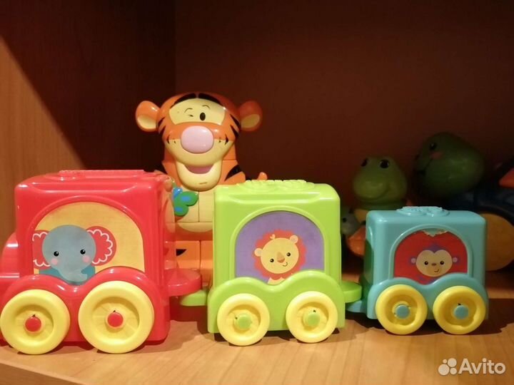 Развивающие игрушки Fisher-Price