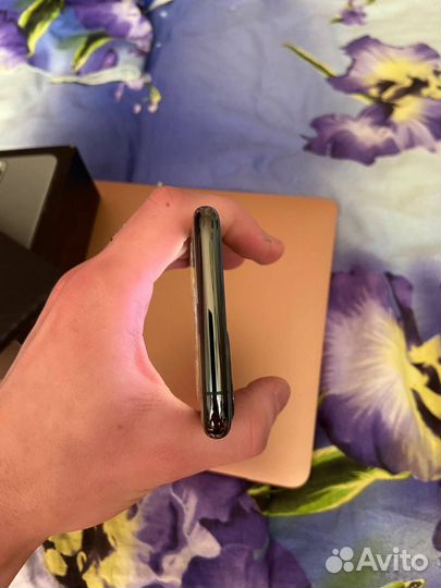 iPhone 11 Pro, 64 ГБ