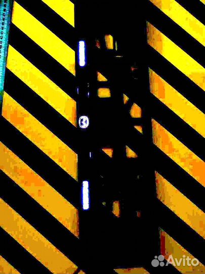 Номерная рамка c вашим логотипом и дизайном