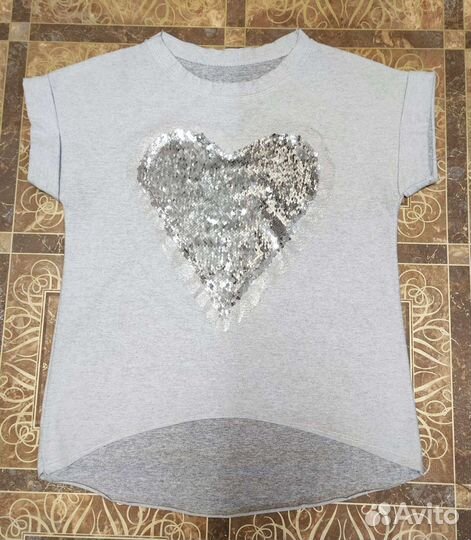 Футболка с сердцем
