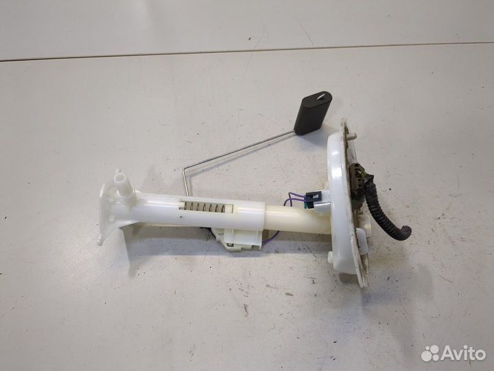 Датчик уровня топлива Ford Mustang, 2016