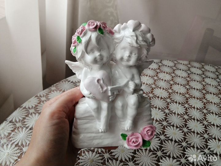 Статуэтка ангелы