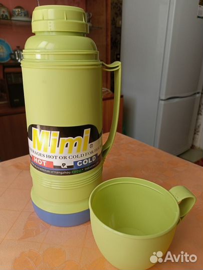 Термос новый