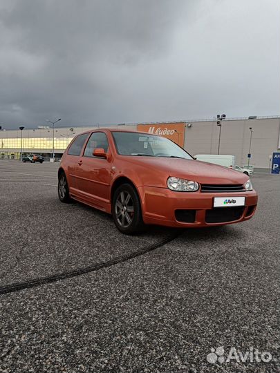 Volkswagen Golf 1.6 МТ, 2001, 356 600 км