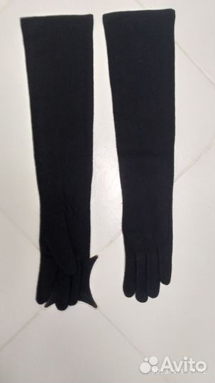 Перчатки женские высокие