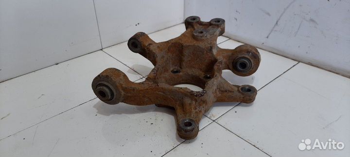 Кулак поворотный задний правый (Opel Antara)