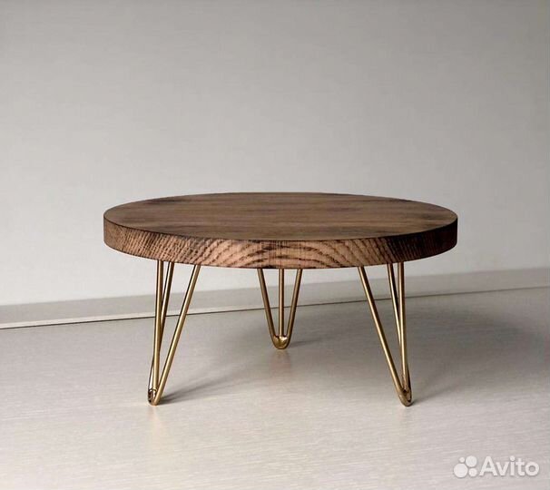 Дубовая подставка под торт