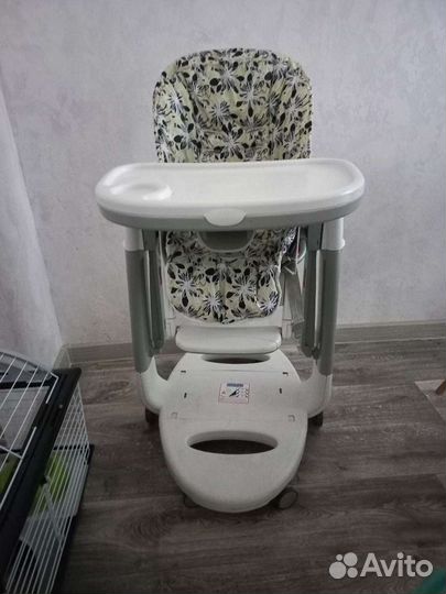 Детский стульчик для кормления peg perego