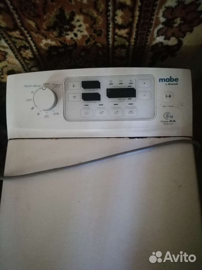 Стиральная машина с вертикальной загрузкой