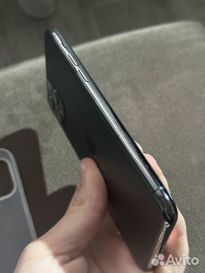 Телефон iPhone 11 pro 512 gb