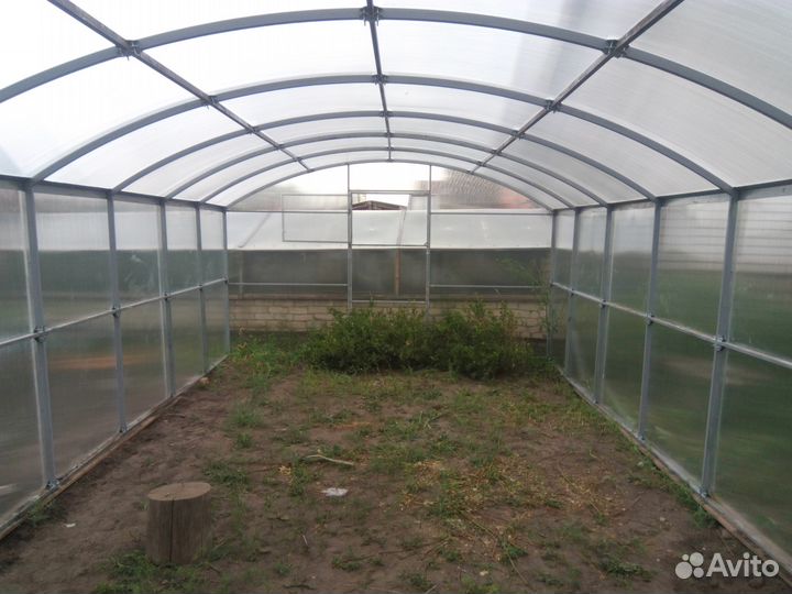 Теплицы под поликарбонат от производителя