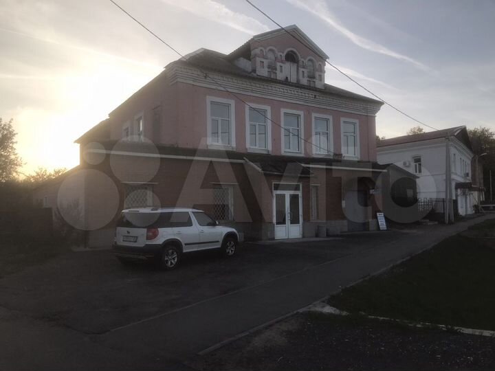 Торговая площадь, 225 м²