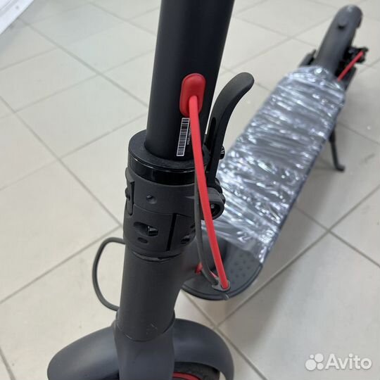 Электросамокат Xiaomi Mijia M365 Pro