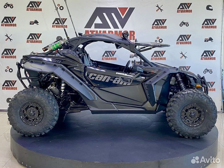Мотовездеход BRP Can-Am Maverick X RS Turbo RR SS