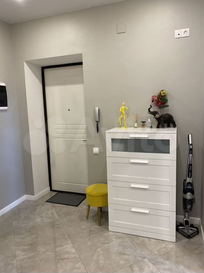 2-к. квартира, 55 м², 3/3 эт.