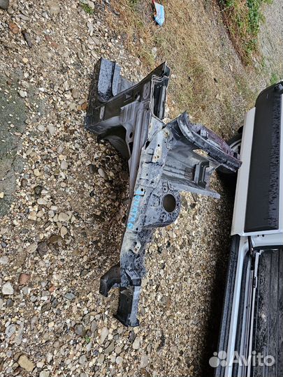 Четверть правая передняя hyundai sanata yf