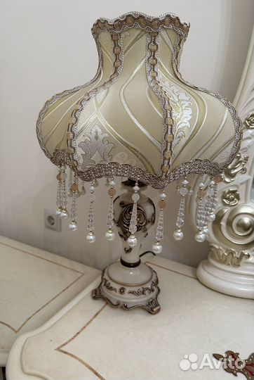 Лампа настольная