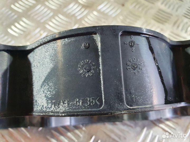 Пластик Lexus LS 4 2007 11445-38010