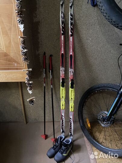 Лыжи беговые детские 150 с ботинками