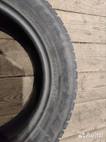 Bridgestone Ice Cruiser 7000 185/65 R15 88T