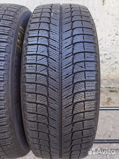 Michelin X-Ice 215/60 R17 96T