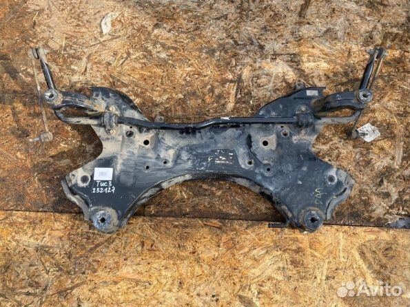 Киа Спортейдж 4 подрамник передний