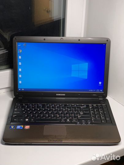 Ноутбук Samsung Мощный на i7/ 6 гб/ Гарантия