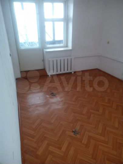 5-к. квартира, 106,8 м², 2/2 эт.