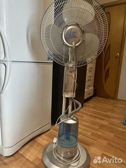 Вентилятор напольный с увлажнителем