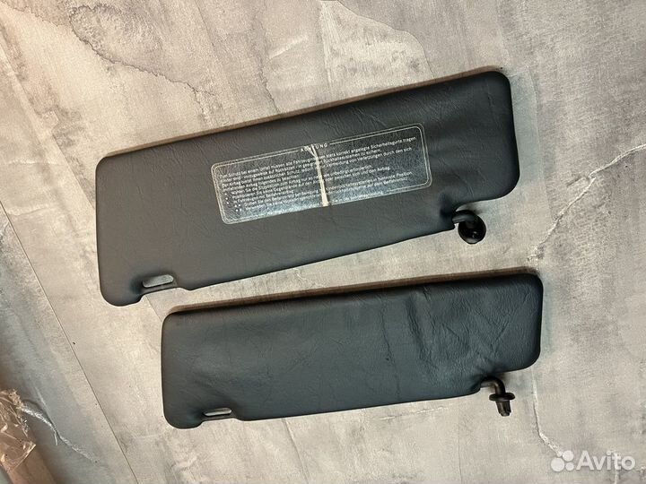 Козырьки солнцезащитные w124 черные