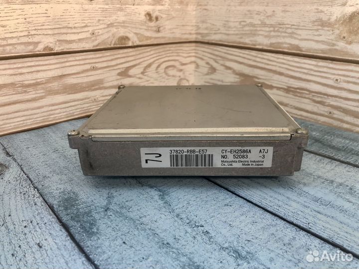 Мозг эбу для Accord 7 2.4L (37820-RBB-E57)