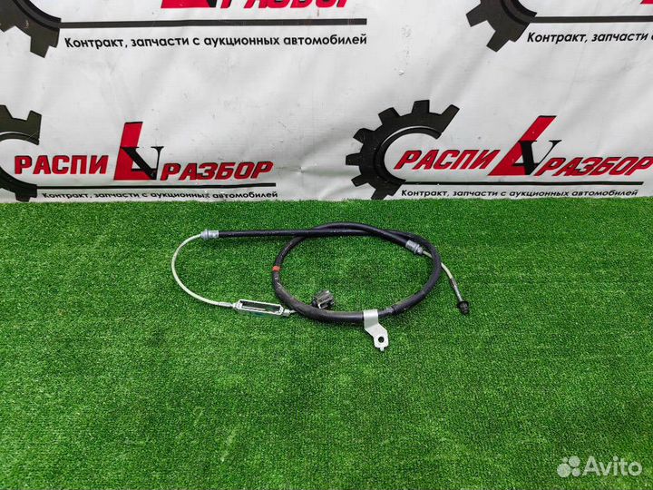 Тросик ручного тормоза центральный Toyota Camry 20