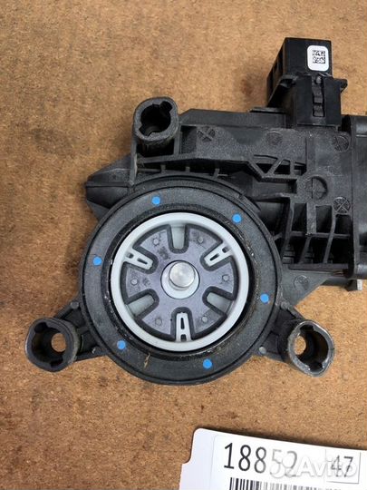 Стеклоподъемник задний правый Volkswagen Polo 6C1