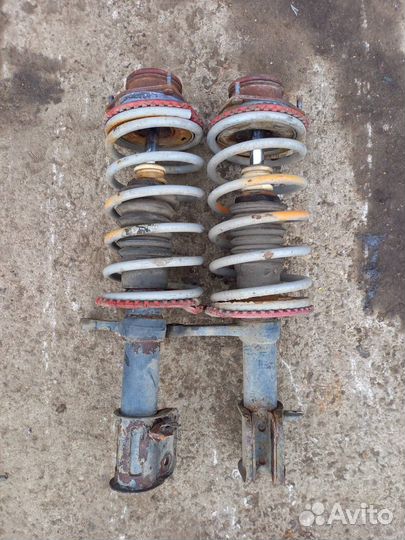 Амортизатор передний LADA 2110 LADA