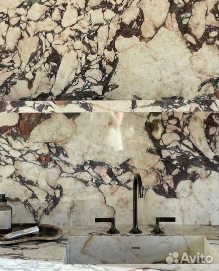 Столешница из искусственного камня (акрил, кварц)