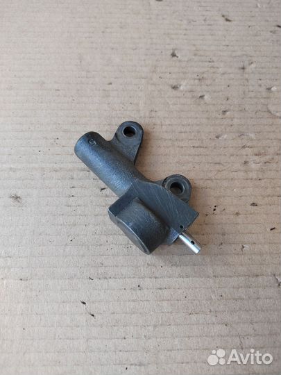 Натяжитель ремня грм Mazda MPV 1 lvew 1995