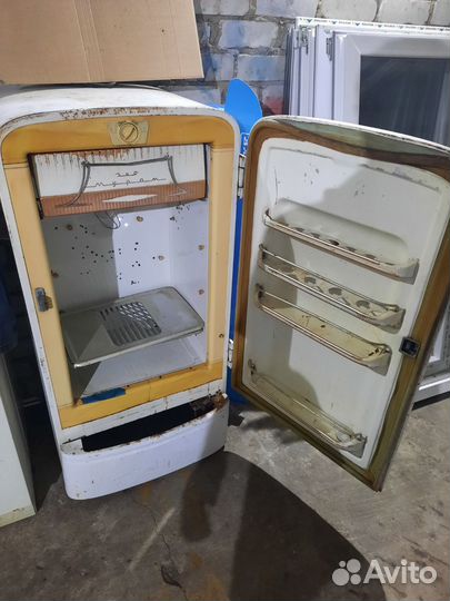 Холодильник бу