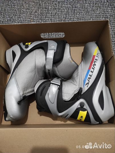 Лыжные ботинки salomon sns pilot