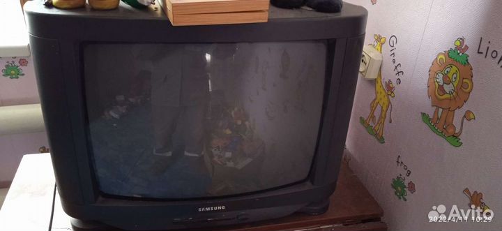 Телевизор на запчасти