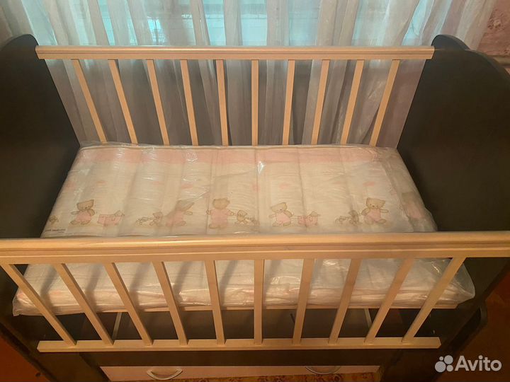 Кровать со шкафом