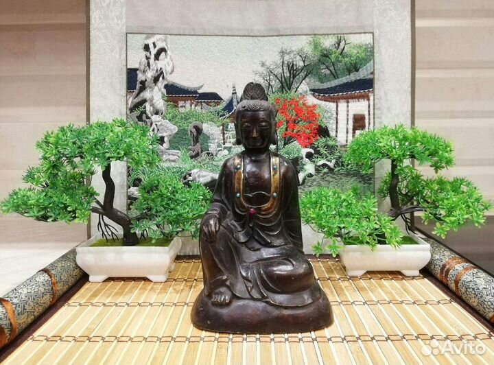 Старинная статуэтка Будда Гуаньинь Бодхисаттва