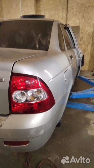 Стопы задние приора сидан